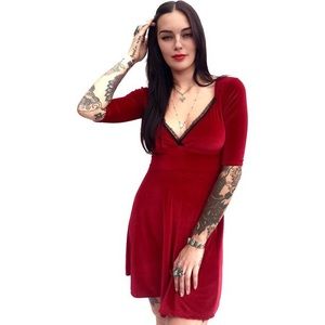 NWT switchblade stiletto red velvet dress large